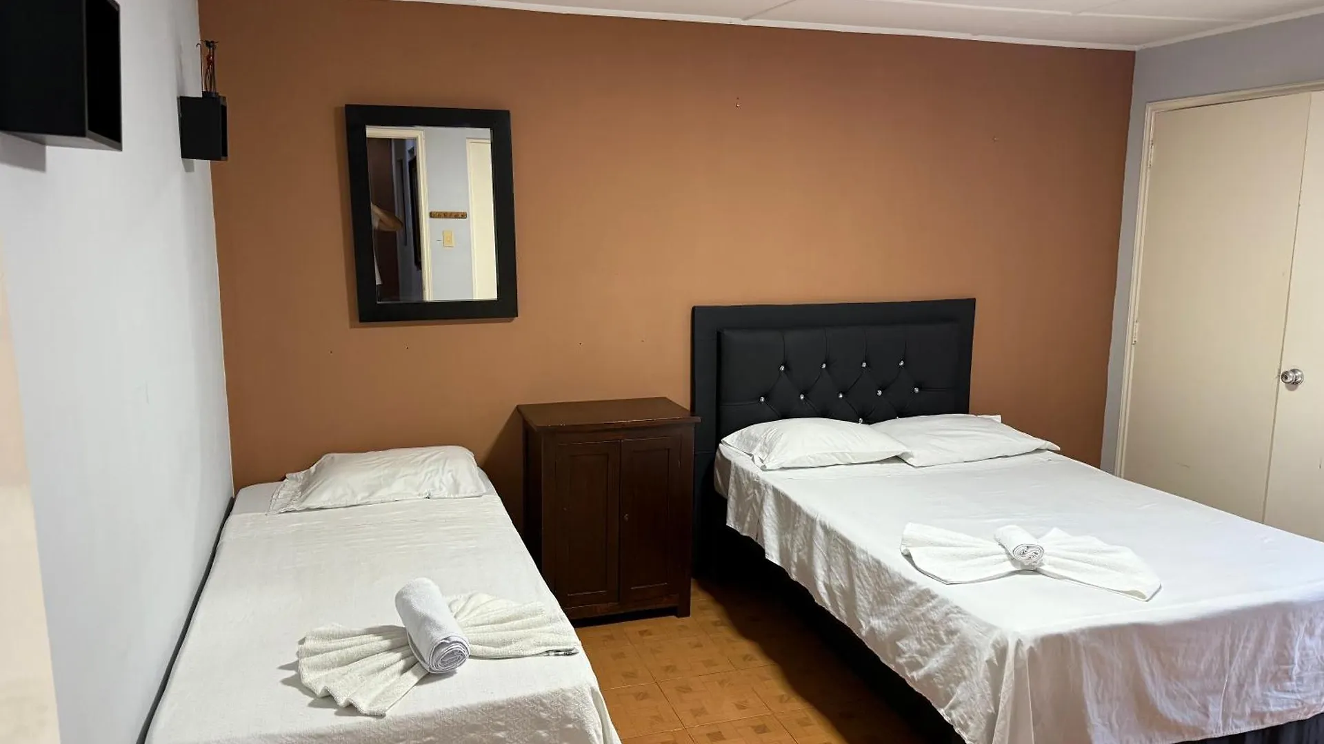 Homestay Casa Hotel La 33 Medellin