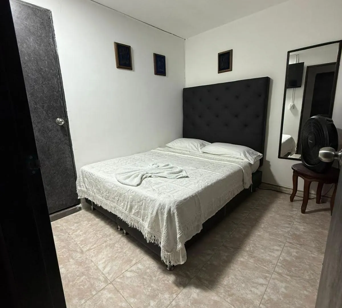 Casa Hotel La 33 Medellín Kwatera prywatna